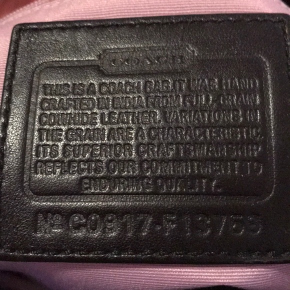 Authentic Coach Shoulder Bag. - Picture 8 of 8